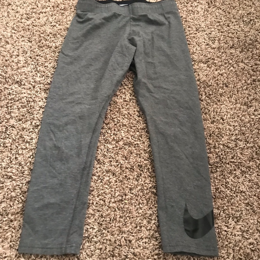 Nike Capri Leggings